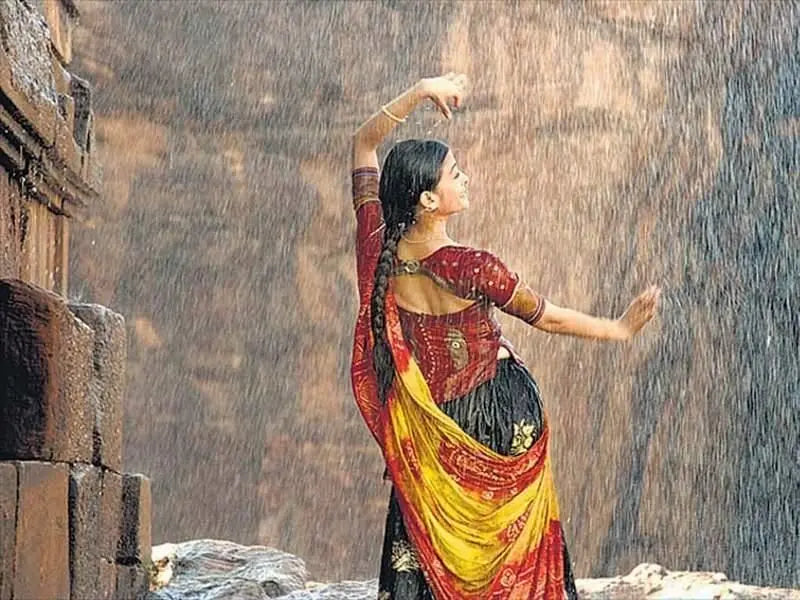 Barso Re Megha: Monsoons, Music and the Quintessential 2000s Aesthetics of Indian Cinema